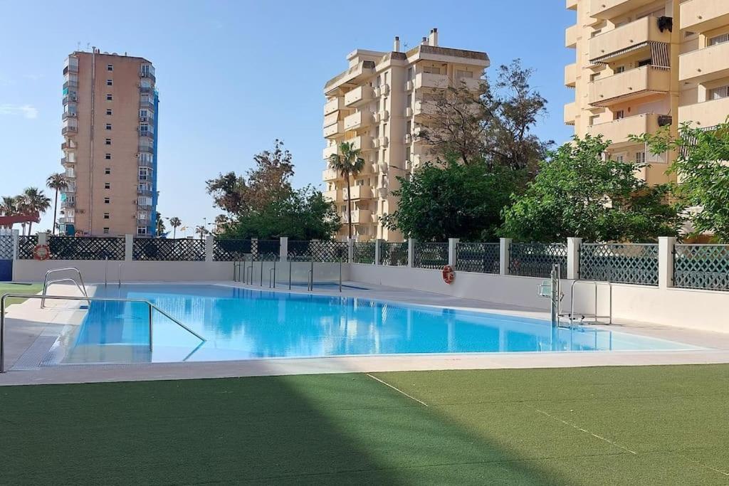 Elegante Alojamiento Con Piscina A 200 M Del Mar. Apartment เบนัลมาเดนา ภายนอก รูปภาพ