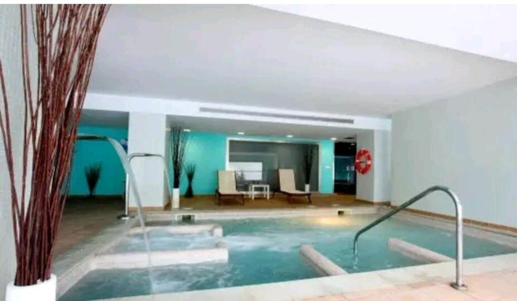 Elegante Alojamiento Con Piscina A 200 M Del Mar. Apartment เบนัลมาเดนา ภายนอก รูปภาพ